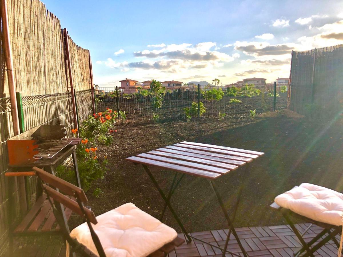 Apartamento El Hierro House, agradable adosado con piscina Lajares Exterior foto
