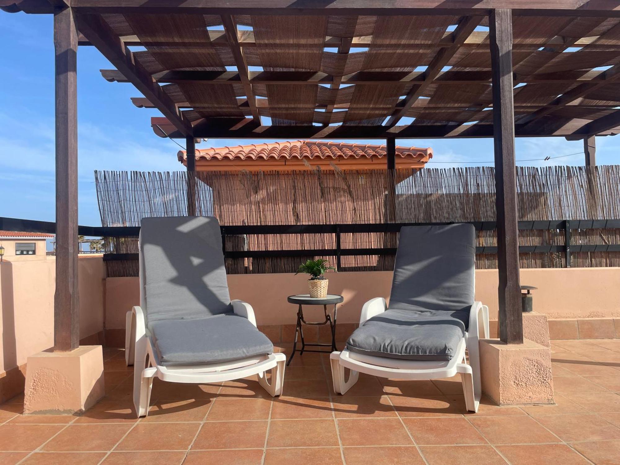 Apartamento El Hierro House, agradable adosado con piscina Lajares Exterior foto