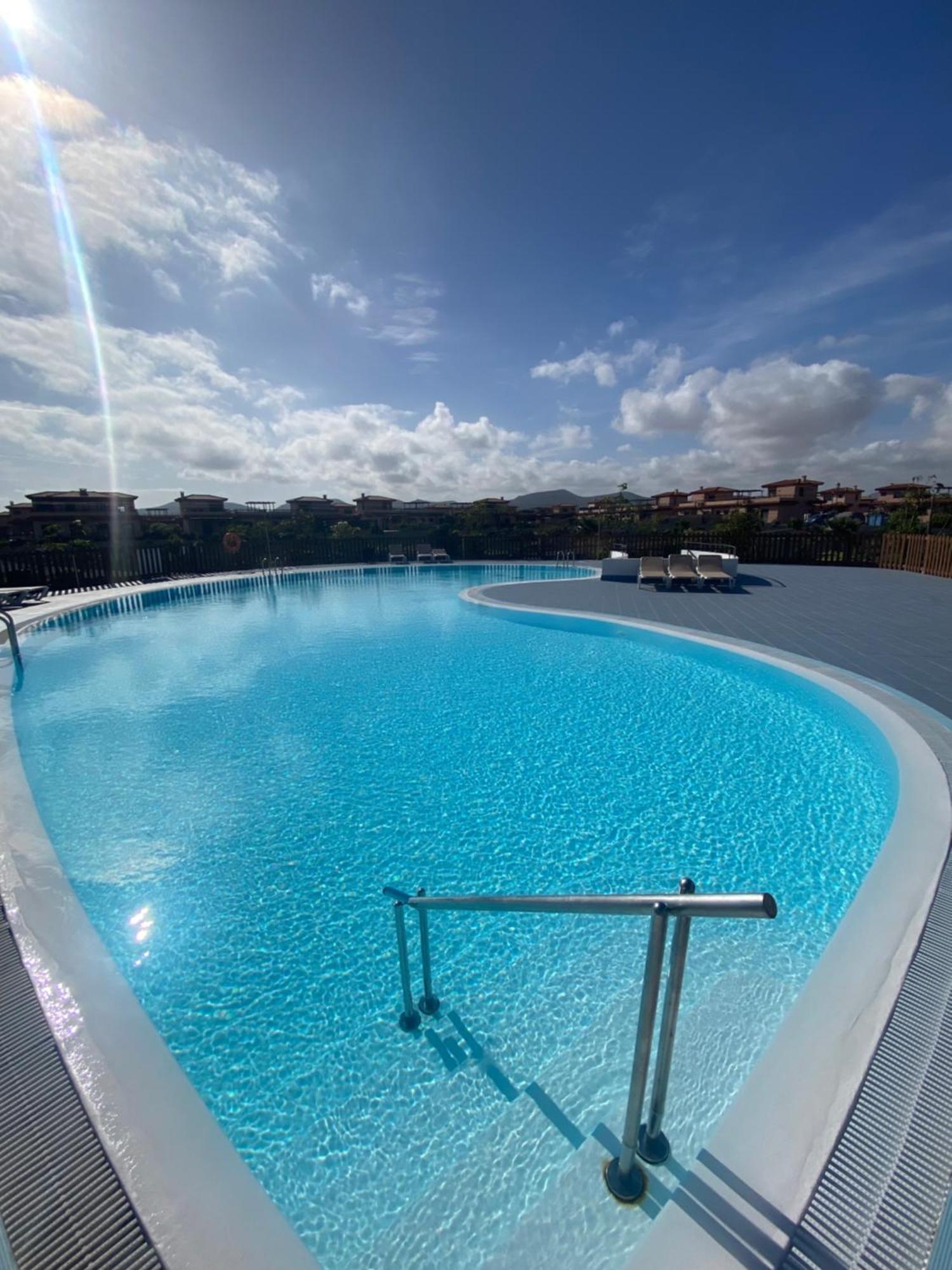 Apartamento El Hierro House, agradable adosado con piscina Lajares Exterior foto